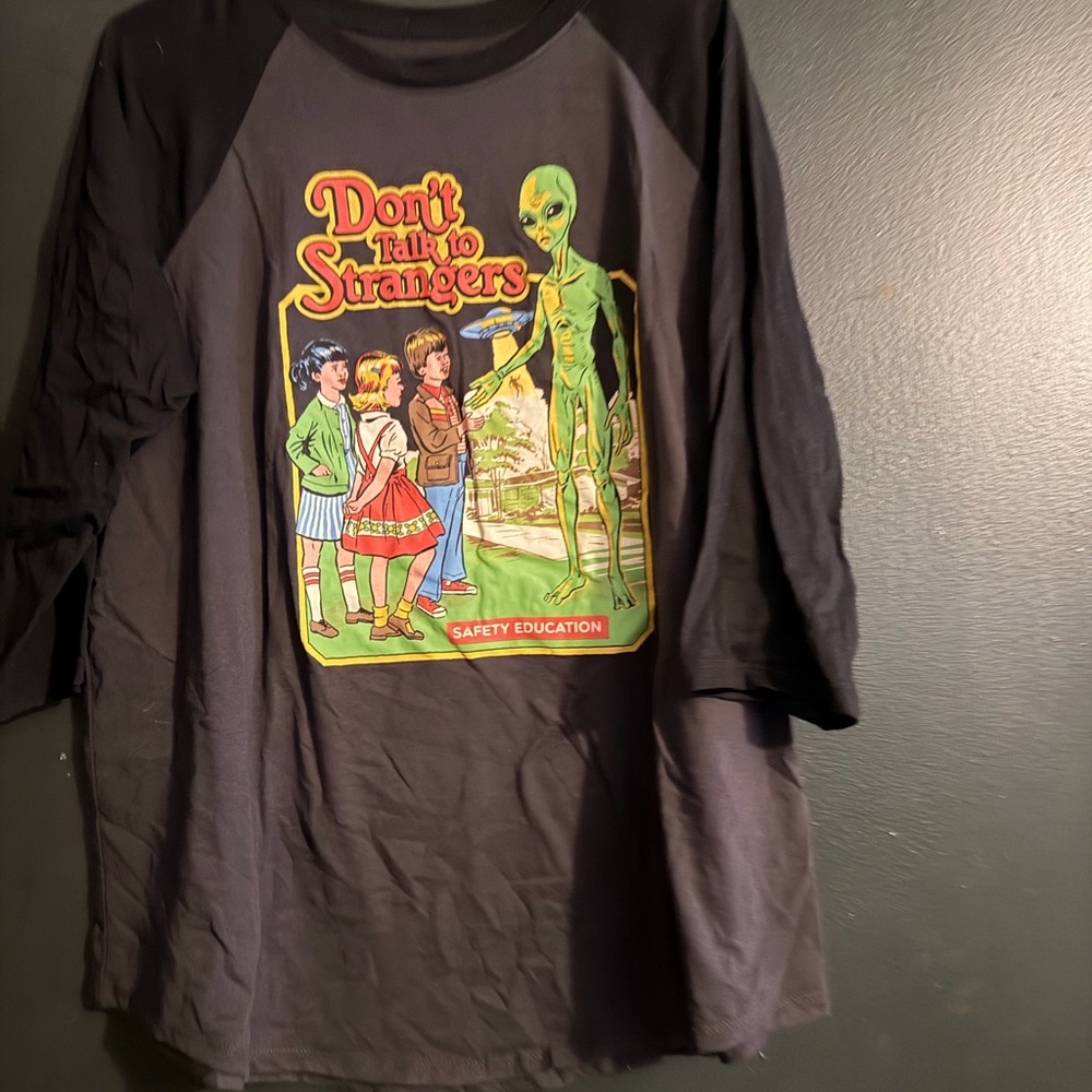 Torrid Black Graphic Tee - Don't Talk to Strangers